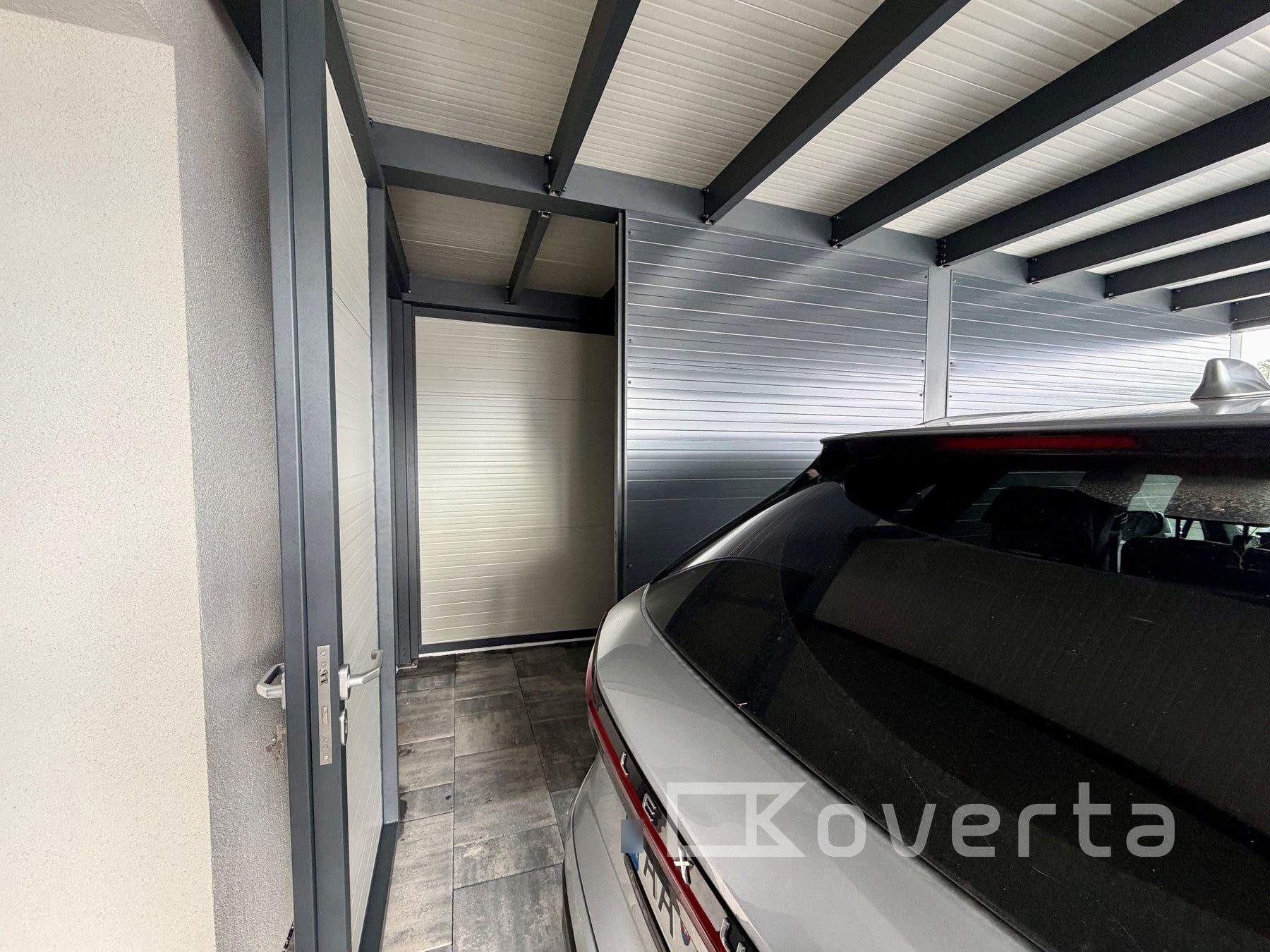 Prístrešok pre auto Koverta s bočnou lamelovou výplňou