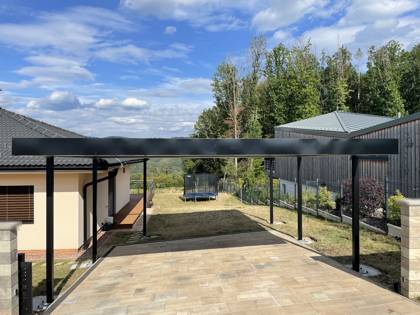 Realizácia Koverta — Banská Bystrica — Prístrešok 6 × 7,5 m