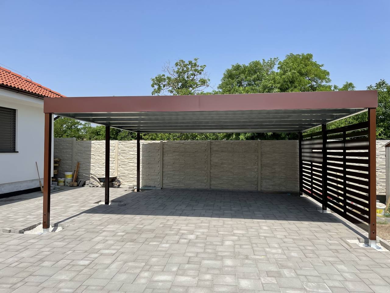 Realizácia Koverta – Čechynce, Prístrešok 6,5 × 6 m