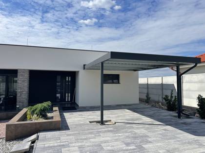 Realizácia Koverta — Hurbanovo — Prístrešok 4 × 5,6 m