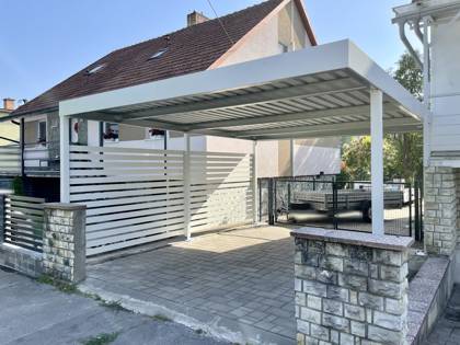 Realizácia Koverta — Revúca — Prístrešok 6 × 6 m v antracite