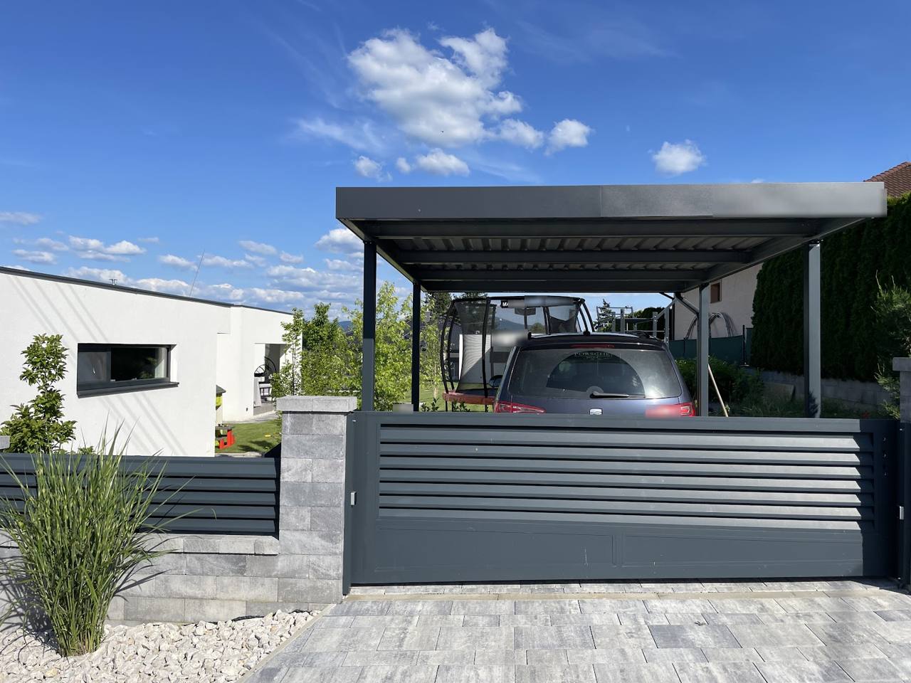 Realizácia Koverta – Urmince, Prístrešok 4 × 5,6 m